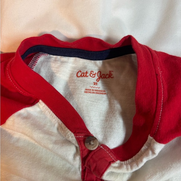 Cat & Jack Kids' T-Shirt Set - Red & white, Blue, and Gray size 2T set of 3 - Picture 8 of 8